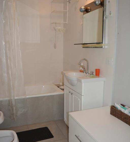 ホテル Departamento Alassio