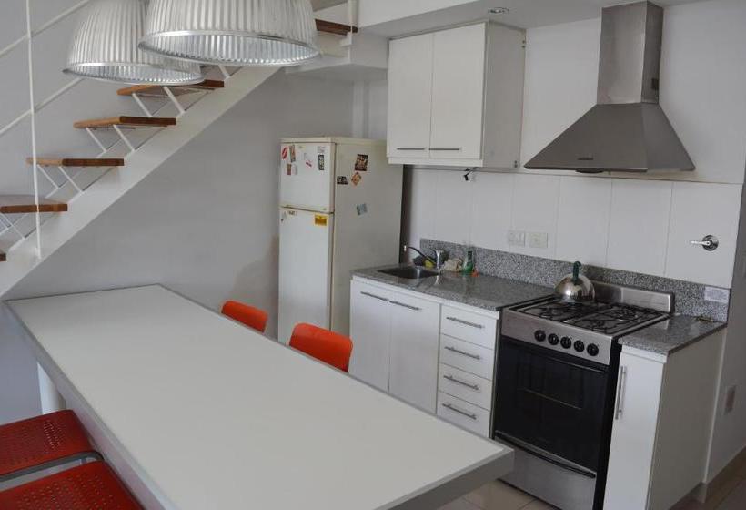 ホテル Departamento Alassio