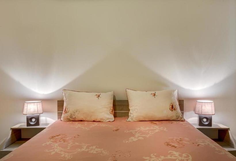 酒店 Esteban Vip Residence Club