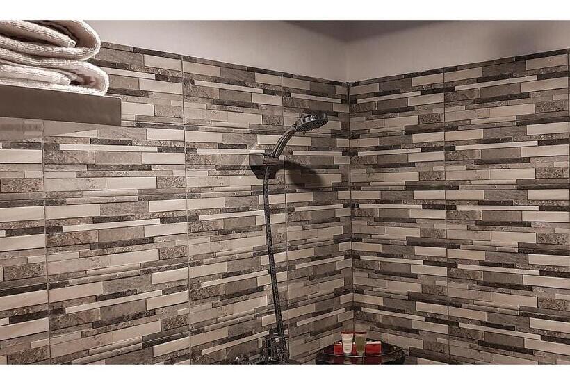 호텔 Kampoeng Joglo Boutique