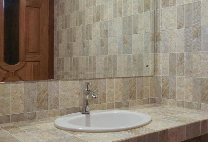 호텔 Kampoeng Joglo Boutique