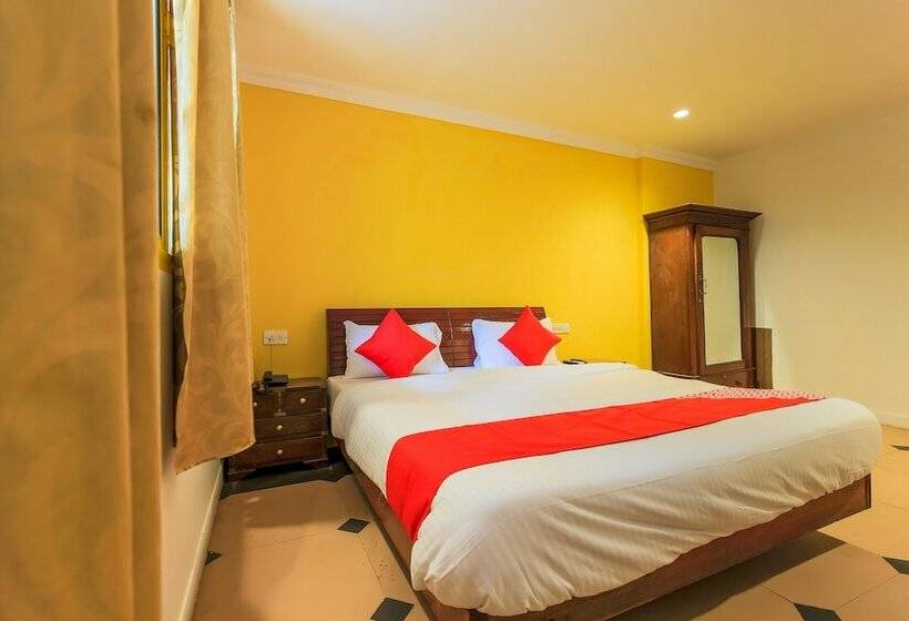 فندق Little Italy By Oyo Rooms