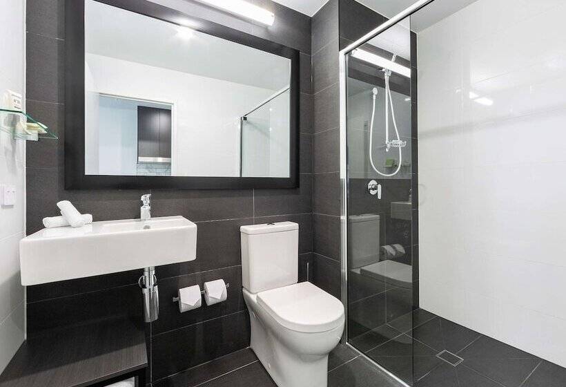 هتل The Sebel Canberra Civic