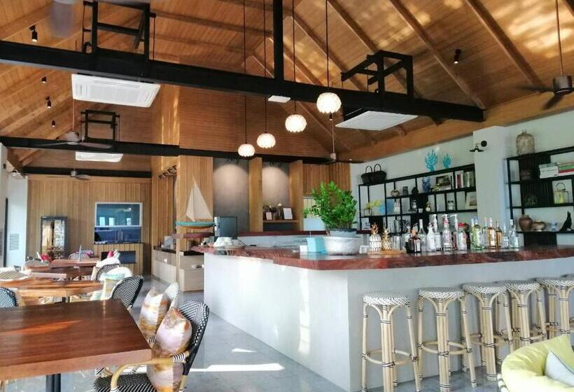 Hotel Tungtong Beach Villas