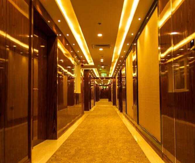 City Park Hotel Apartments