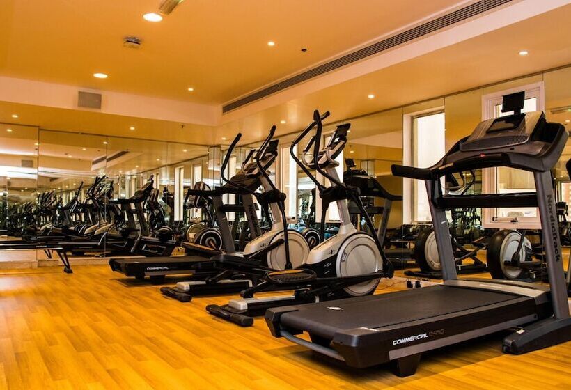 City Park Hotel Apartments