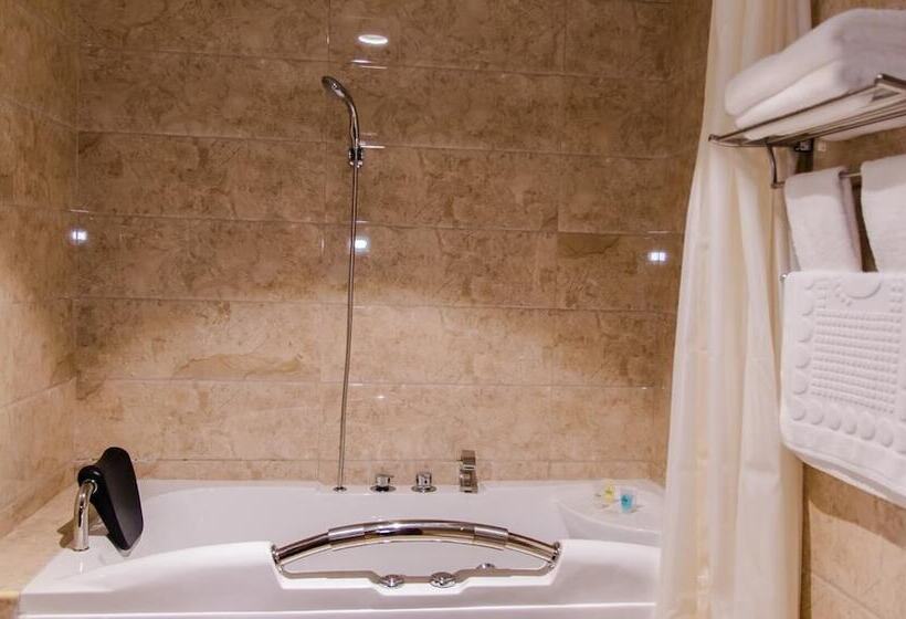 City Park Hotel Apartments