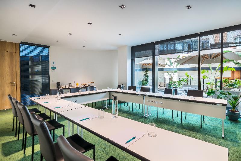 Отель Occidental Diagonal 414