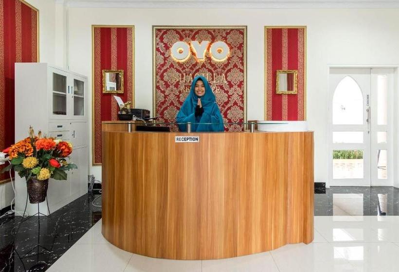 ホテル Oyo 269 Grand Shaqilla Syariah