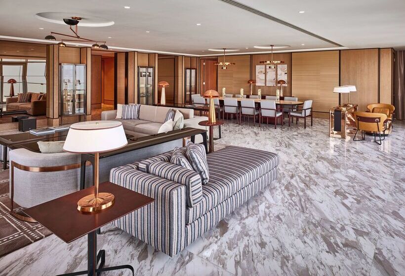 Отель Waldorf Astoria Dubai International Financial Centre