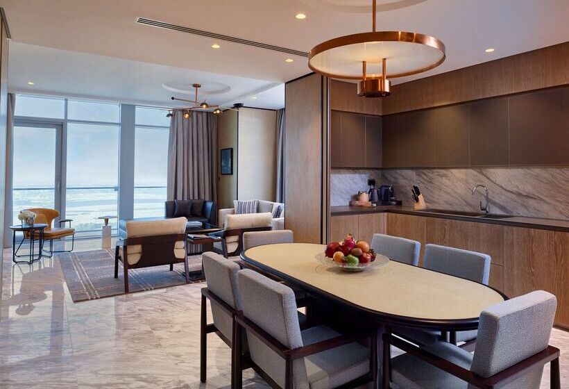 Отель Waldorf Astoria Dubai International Financial Centre