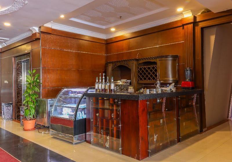 Al Taif Gate Hotel Suites By Oyo