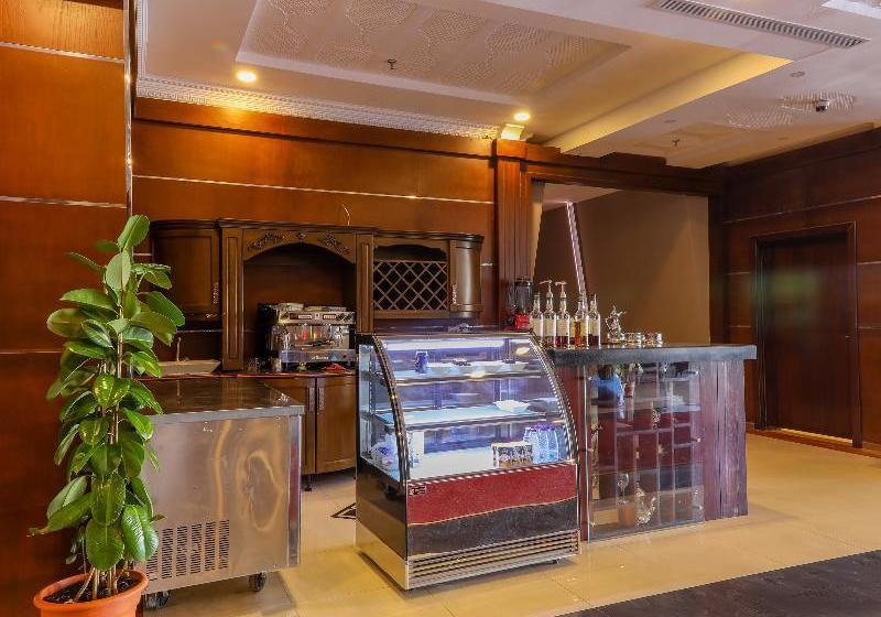 Al Taif Gate Hotel Suites By Oyo