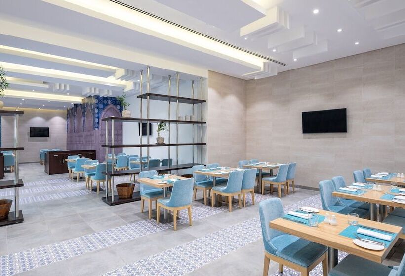 هتل Four Points By Sheraton Sharjah