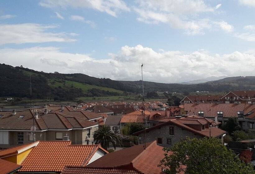 پانسیون La Casona