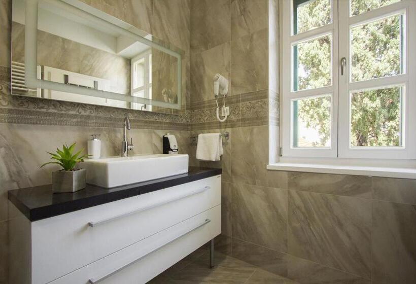 פונדק Well Of Life Luxury Rooms