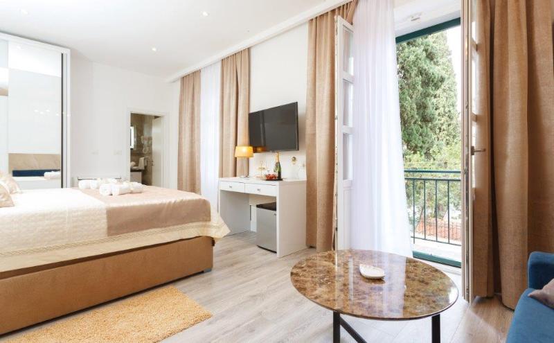 簡易ホテル Well Of Life Luxury Rooms