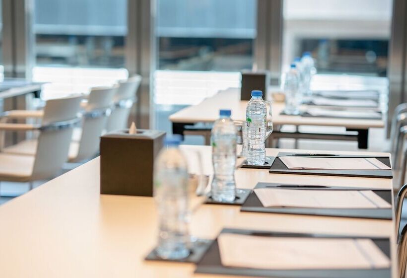 هتل Al Bandar Rotana – Dubai Creek