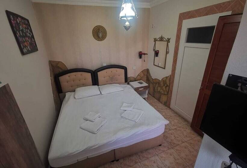 Anz Guest House Pansiyon