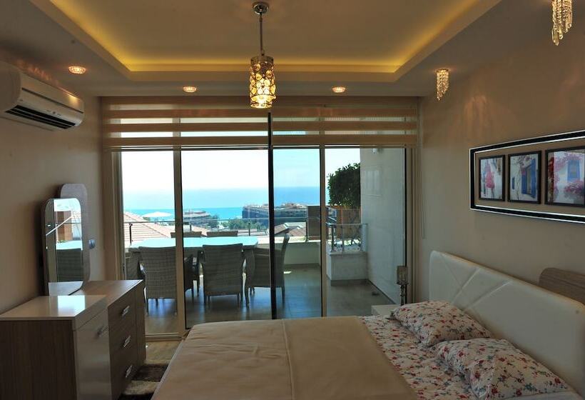 ホテル Elite Admiral Premium Residences