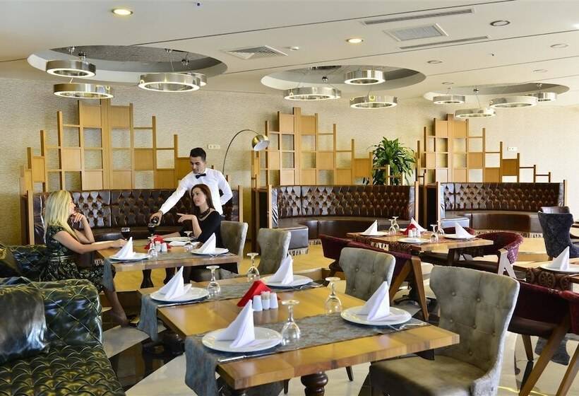 ホテル Elite Admiral Premium Residences