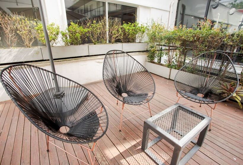 Medellin Vibes Hostel