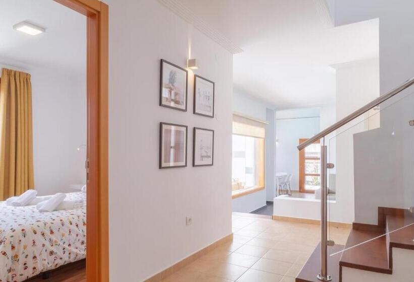 Playa Blanca Beach Mate