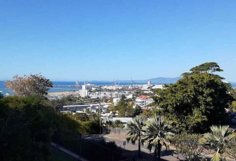 Executive Properties In North Ward Townsville And On Magnetic Island