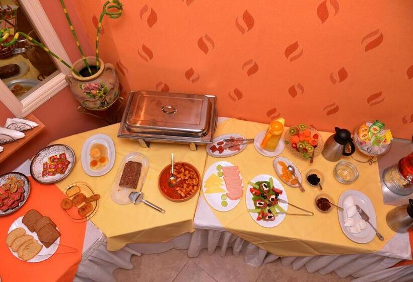 Theoxenia Hotel Apartments