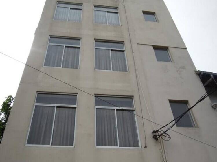 酒店 Frangipani Dehiwela