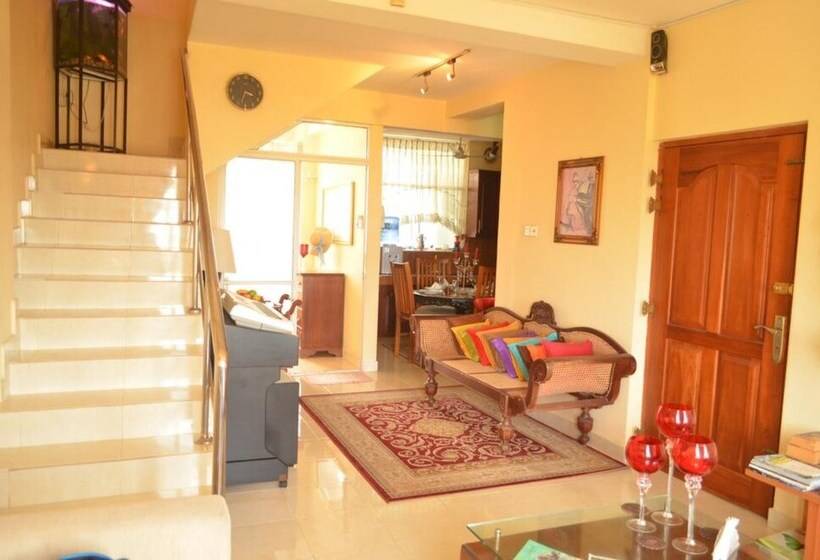 酒店 Frangipani Dehiwela