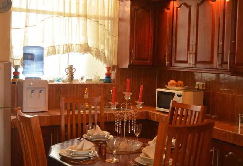 酒店 Frangipani Dehiwela