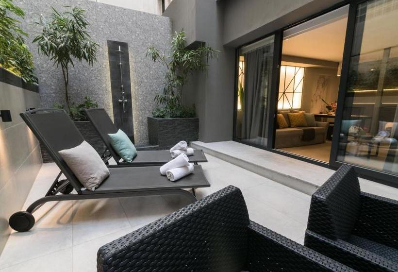 فندق 47 Luxury Suites