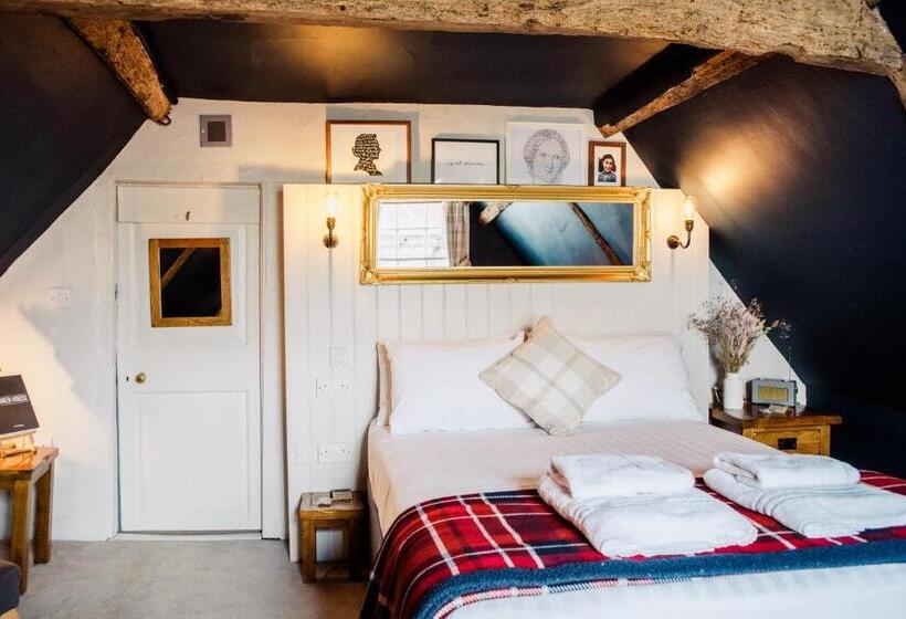 Хостел The Corner House Canterbury