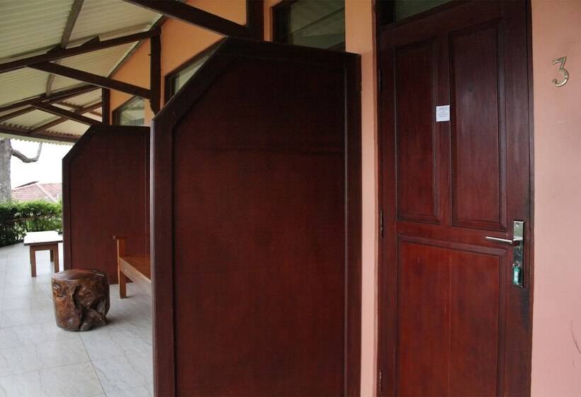 فندق Oyo 209 Permata Hati Resort & Organic Farm