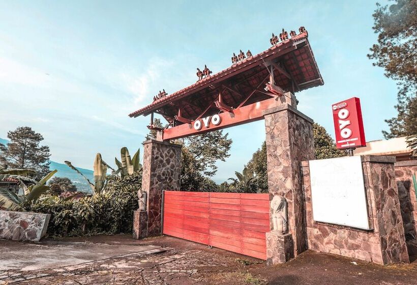 فندق Oyo 209 Permata Hati Resort & Organic Farm