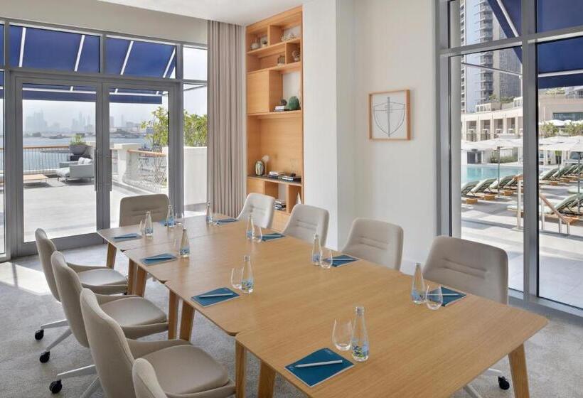 فندق Vida Creek Harbour