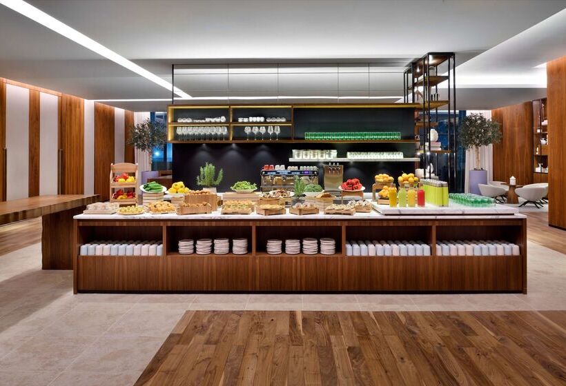 فندق Vida Emirates Hills