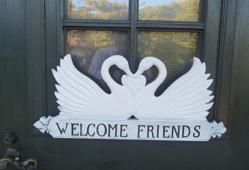 客栈  Donaludo Pension