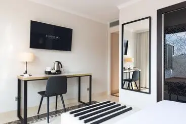 هتل Eurostars Cristal Palace