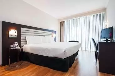 Отель Exe Cristal Palace