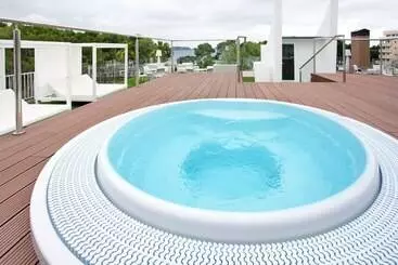 هتل Morlans Garden