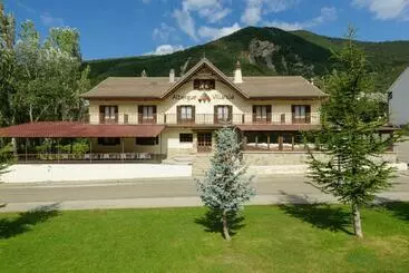 هتل Albergue Villanúa