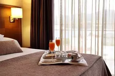 ホテル Thalasso Cantabrico Las Sirenas 4 Superior