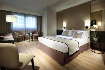 فندق Exe Rey Don Jaime