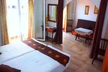 Hotel Hostal Yebisah