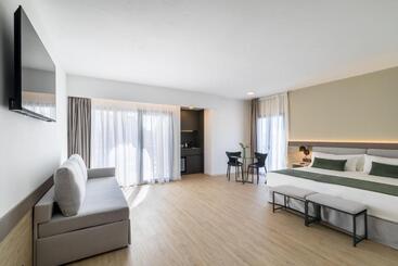 Hotel Occidental Puerto Banús