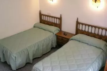 فندق ريفى Puerta Romeros