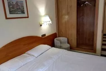 فندق ريفى Sierra Oriente