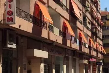 פנסיון Pensión Rosa